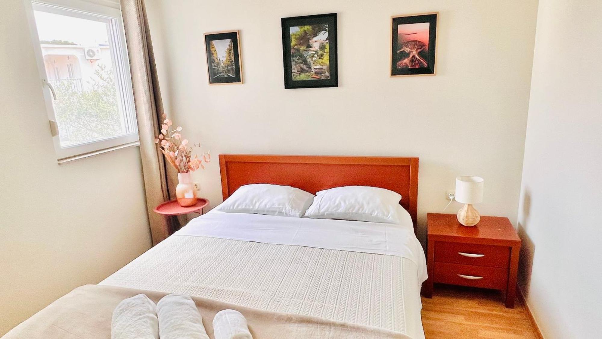 Luxury Beach Apartment W Sunset Sea Views 希贝尼克 外观 照片