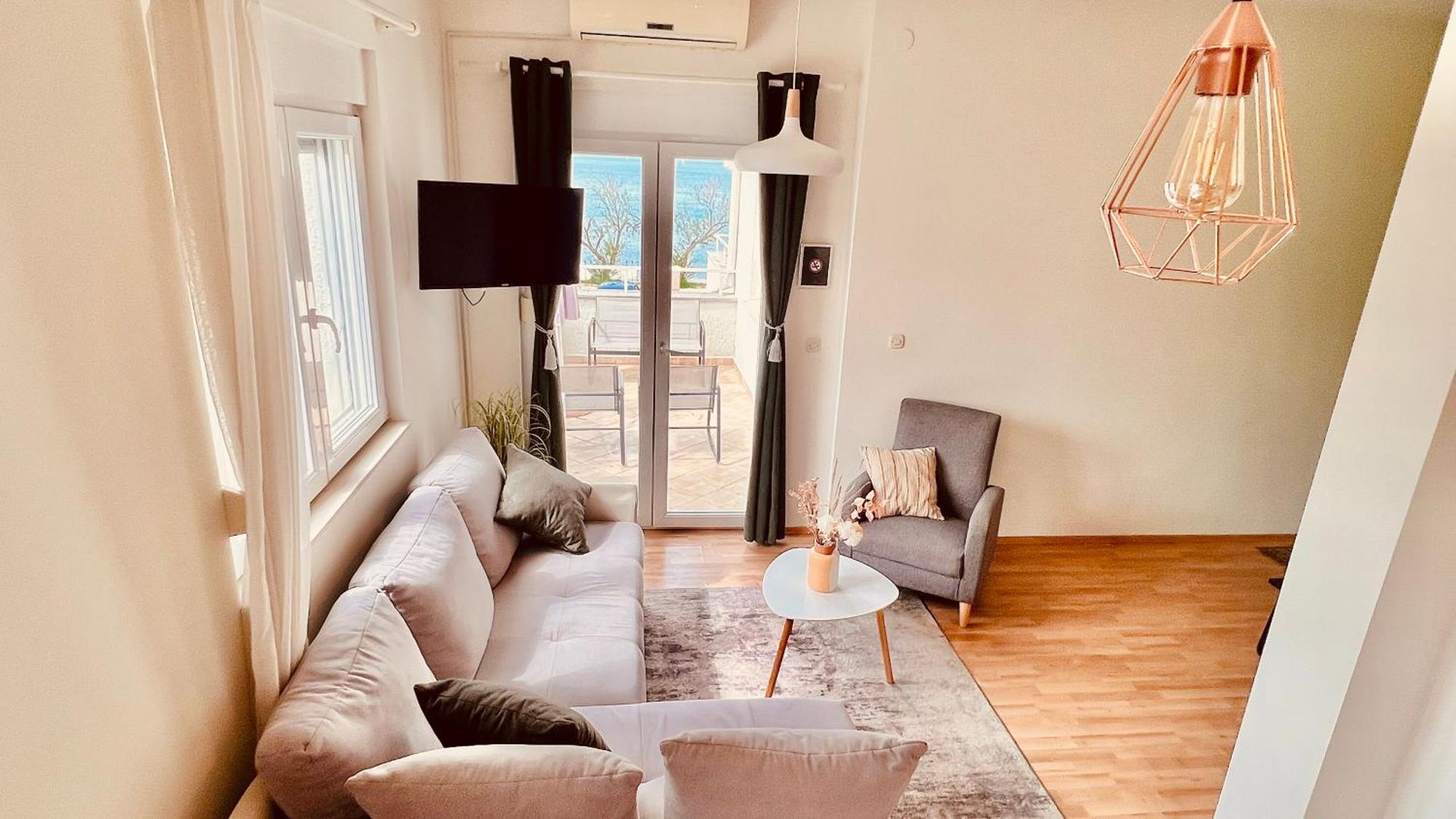 Luxury Beach Apartment W Sunset Sea Views 希贝尼克 外观 照片